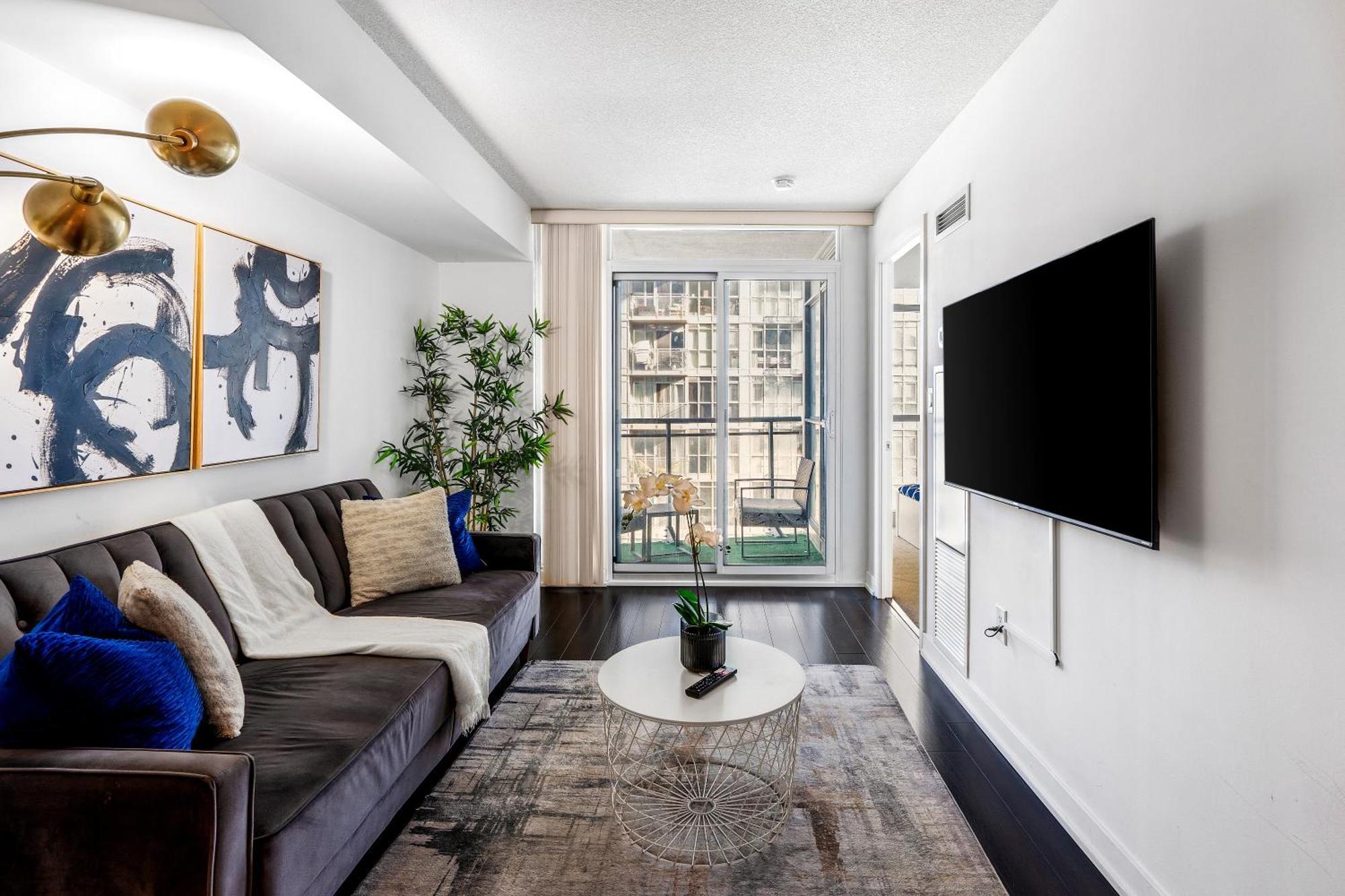 Exquisite Condos By Cn Tower With Parking Toronto Eksteriør billede